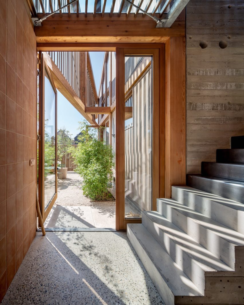 Wooden House by Moke Architekten