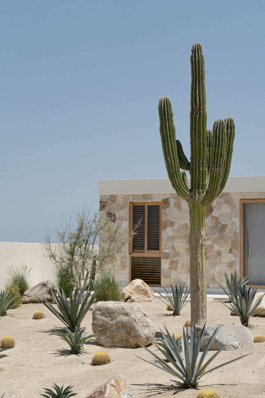 Casa Suna by YDR Studio