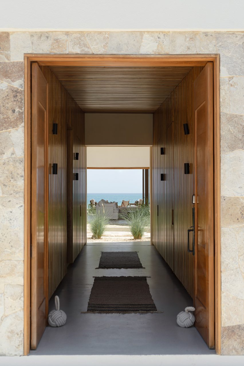 Casa Suna by YDR Studio
