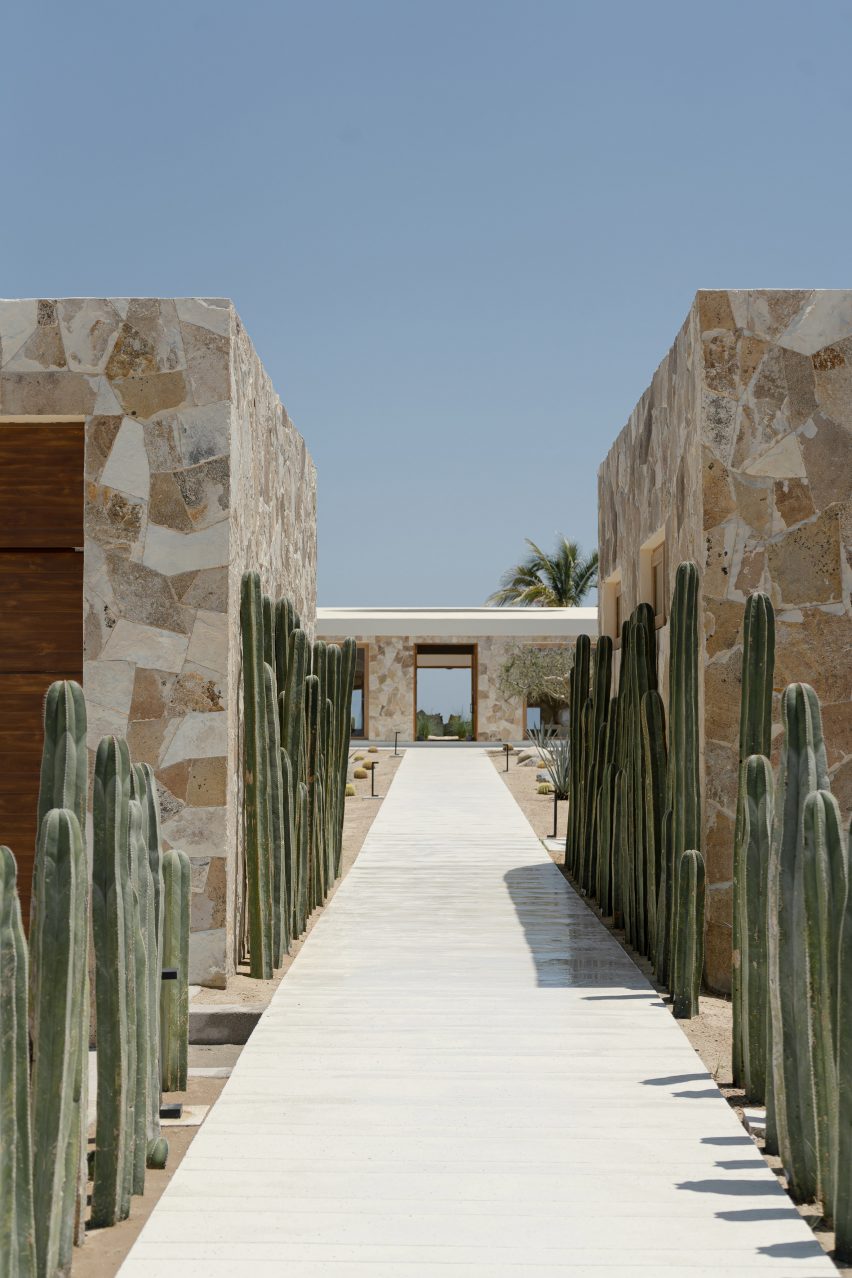 Casa Suna by YDR Studio
