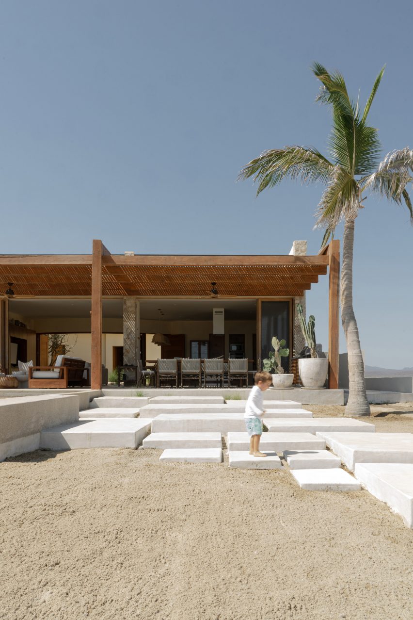 Casa Suna by YDR Studio