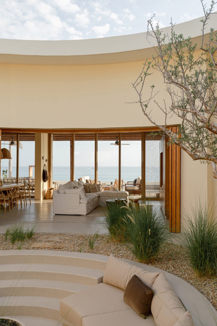 Casa Suna by YDR Studio