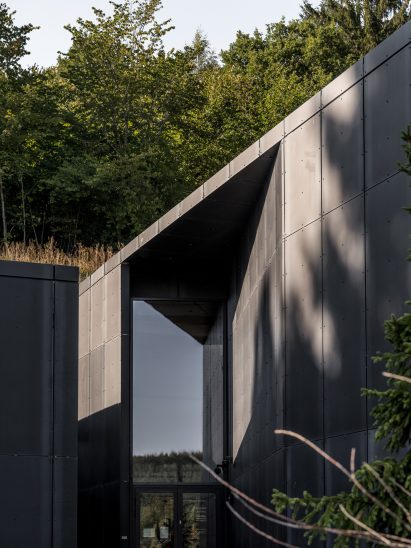 steel exterior of the Cold War Museum Regan Vest