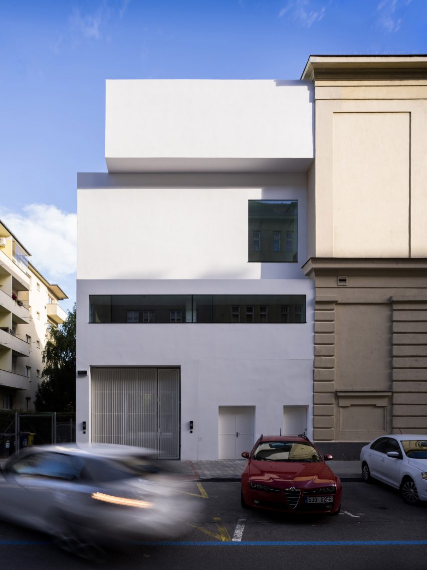 Art Studios of the Faculty of Education by Dilna