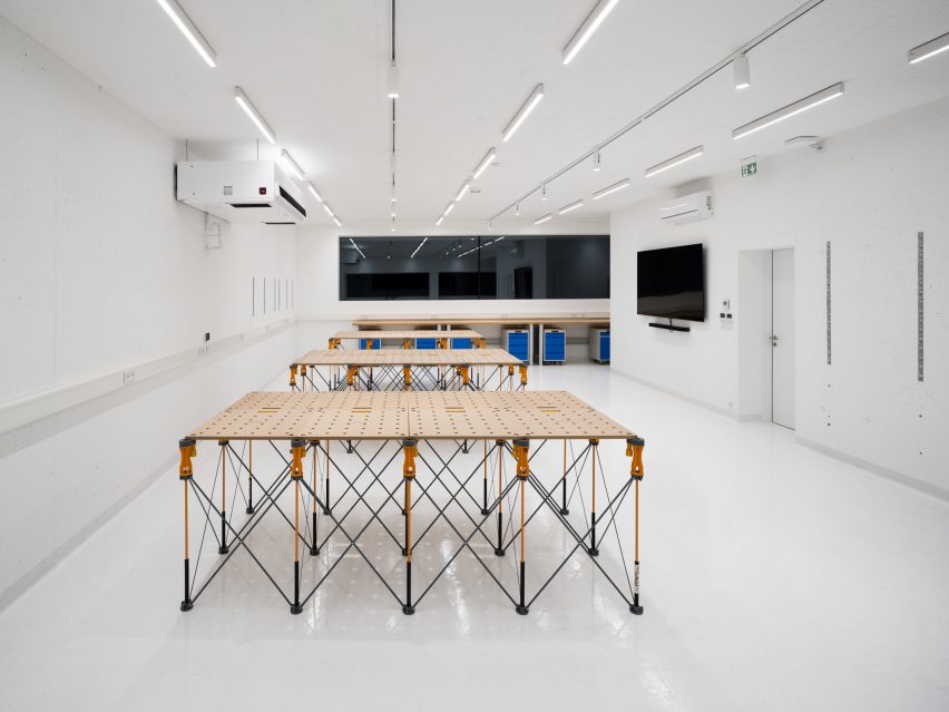 Art Studios of the Faculty of Education by Dilna