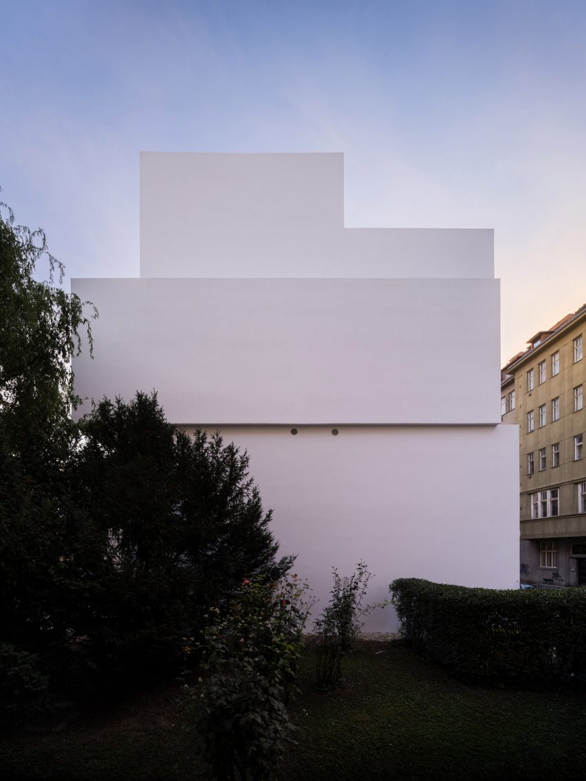 Art Studios of the Faculty of Education by Dilna