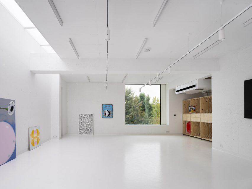 Art Studios of the Faculty of Education by Dilna