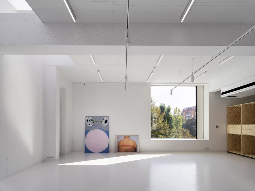 Art Studios of the Faculty of Education by Dilna