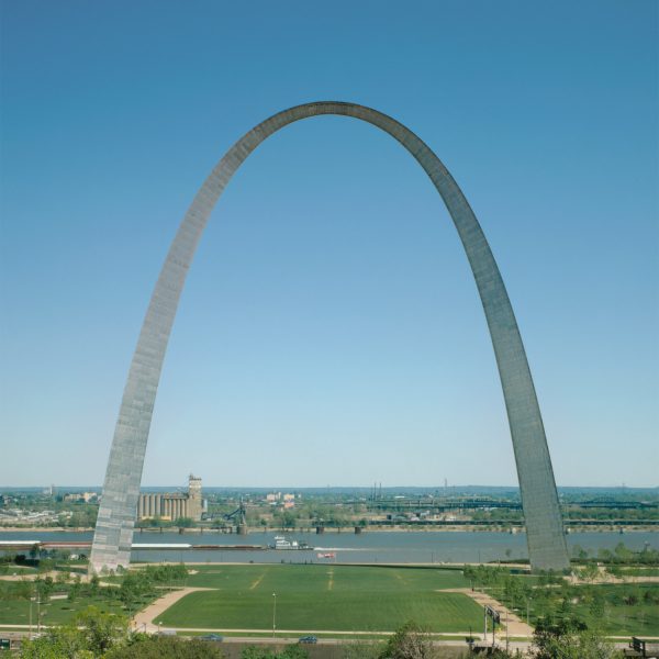 The Gateway Arch, US, 1968, by Eero Saarinen