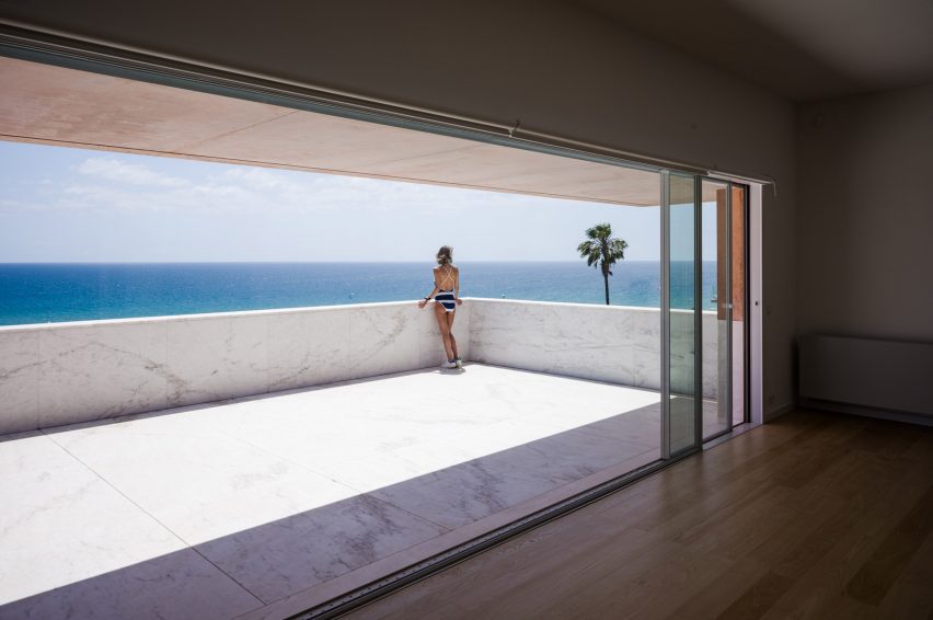 Colien House by Alvaro Siza