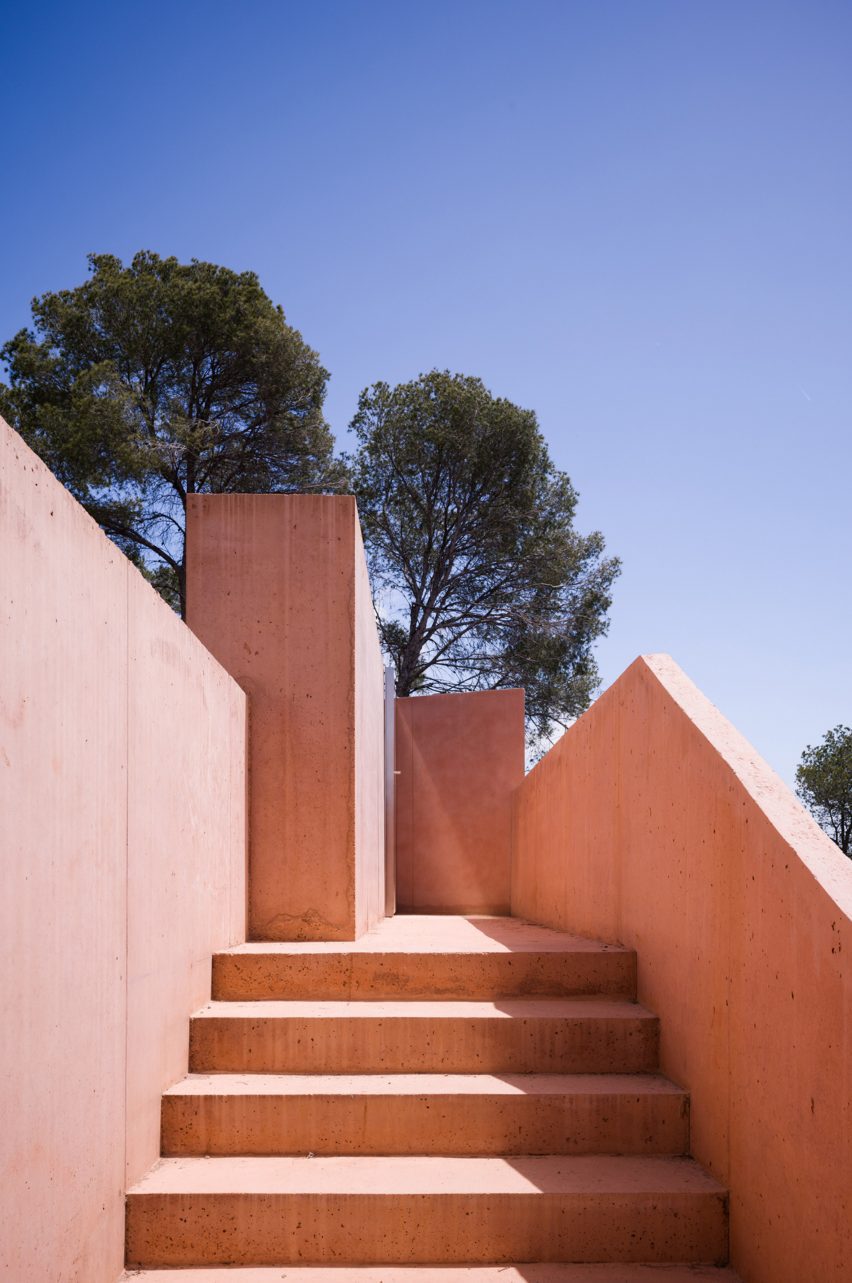 Colien House by Alvaro Siza
