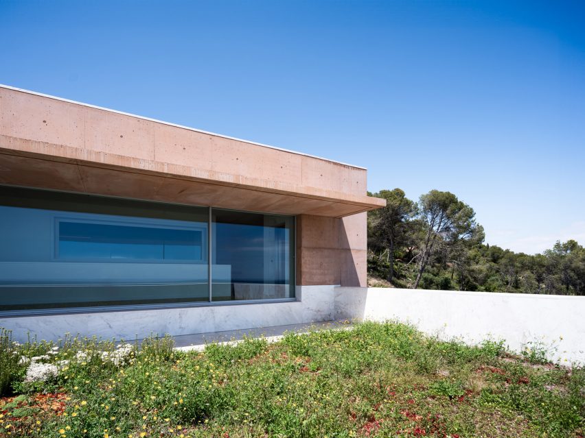 Colien House by Alvaro Siza
