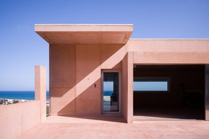 Colien House by Alvaro Siza