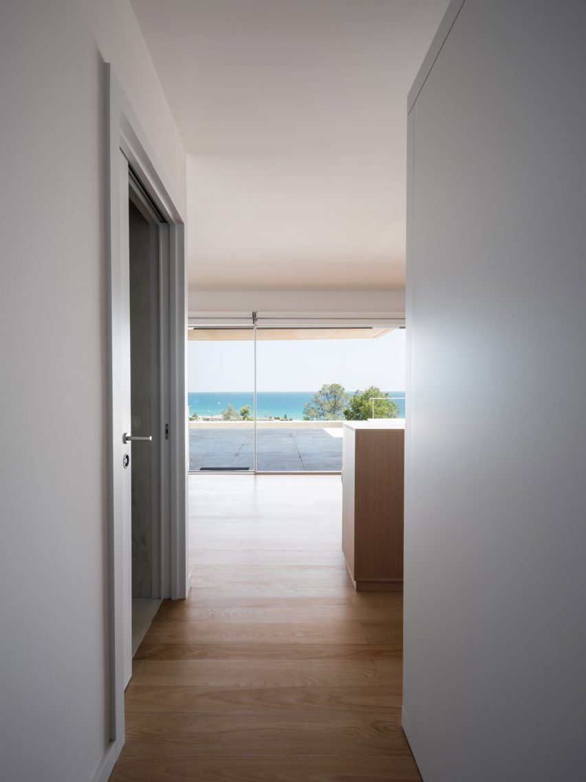 Colien House by Alvaro Siza