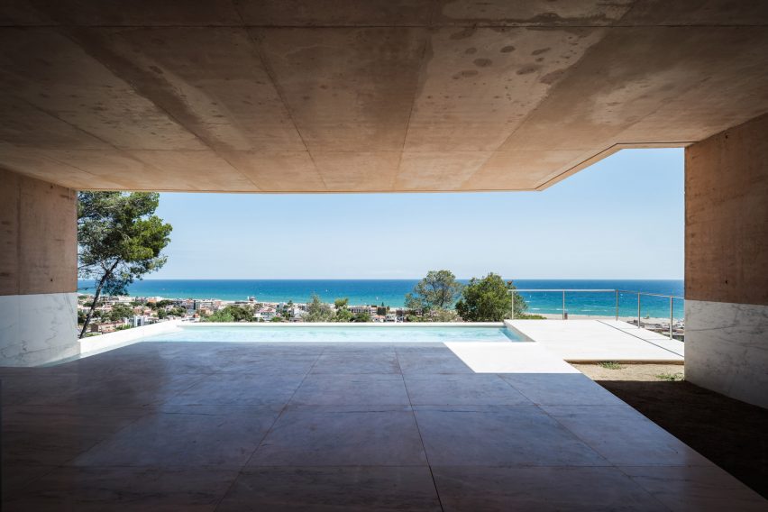 Colien House by Alvaro Siza