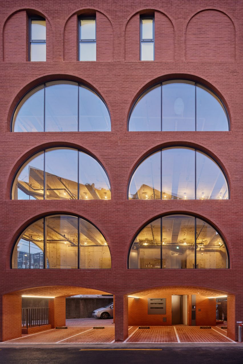 Fillome Building by Sosu Architects