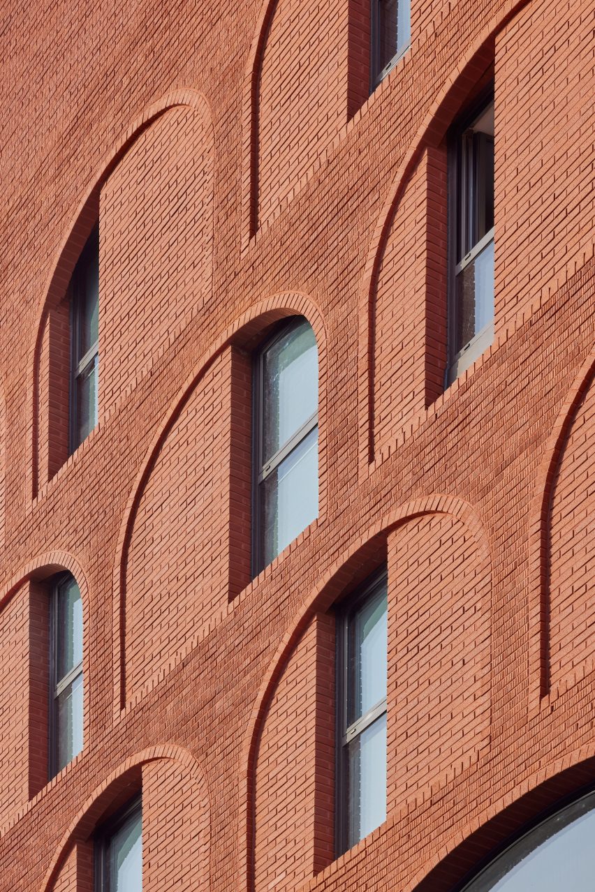 Fillome Building by Sosu Architects