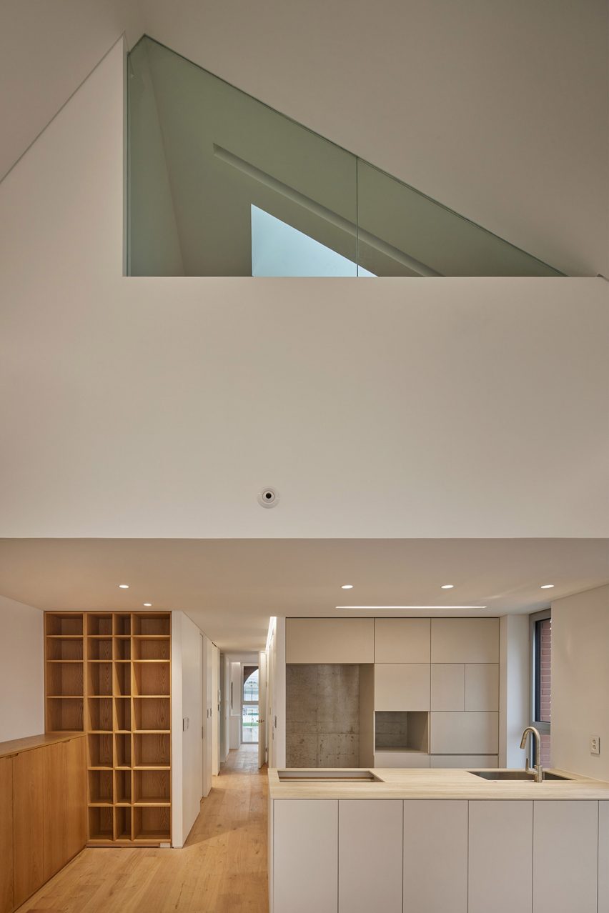 Fillome Building by Sosu Architects