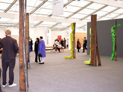 Frieze interior