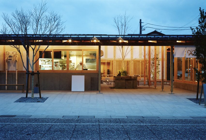 Funamachi Base by Schemata Architects