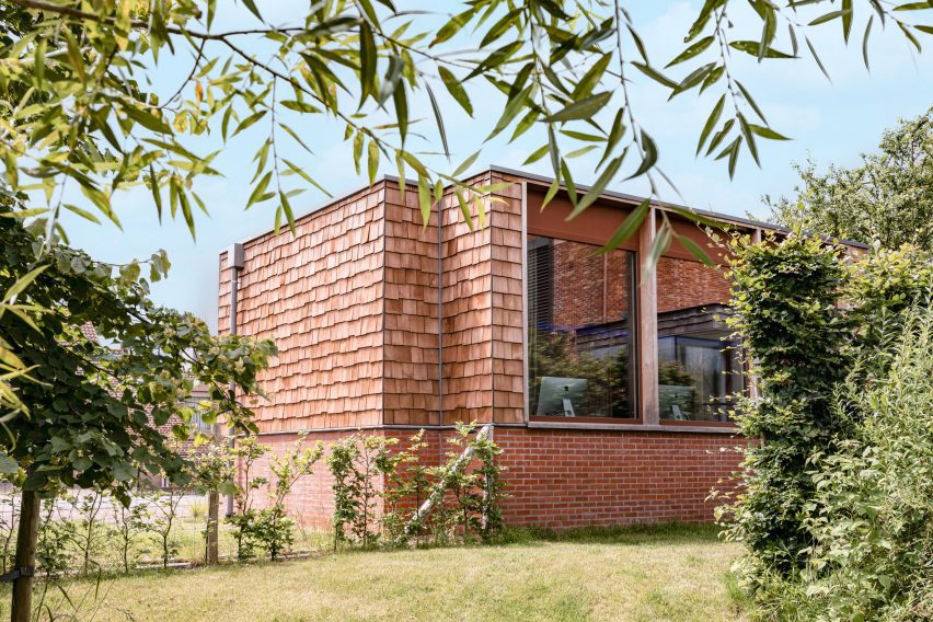 Van Laethem Architecten's garden studio