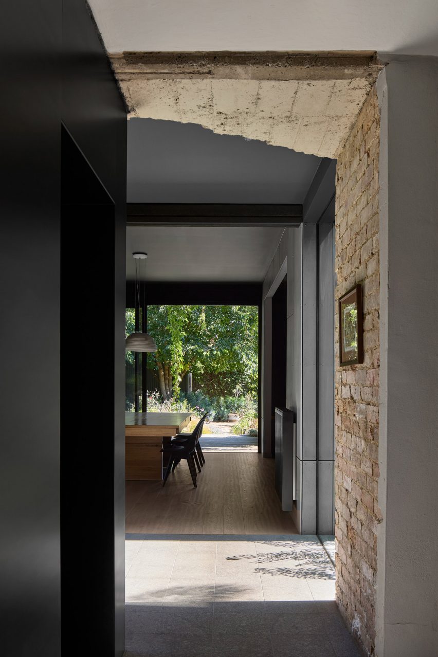 Gardener's House by Splinter Society