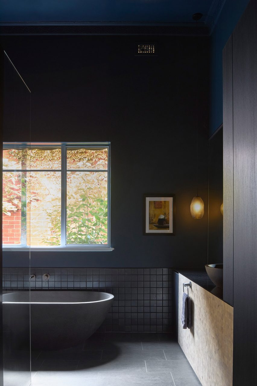 Gardener's House by Splinter Society