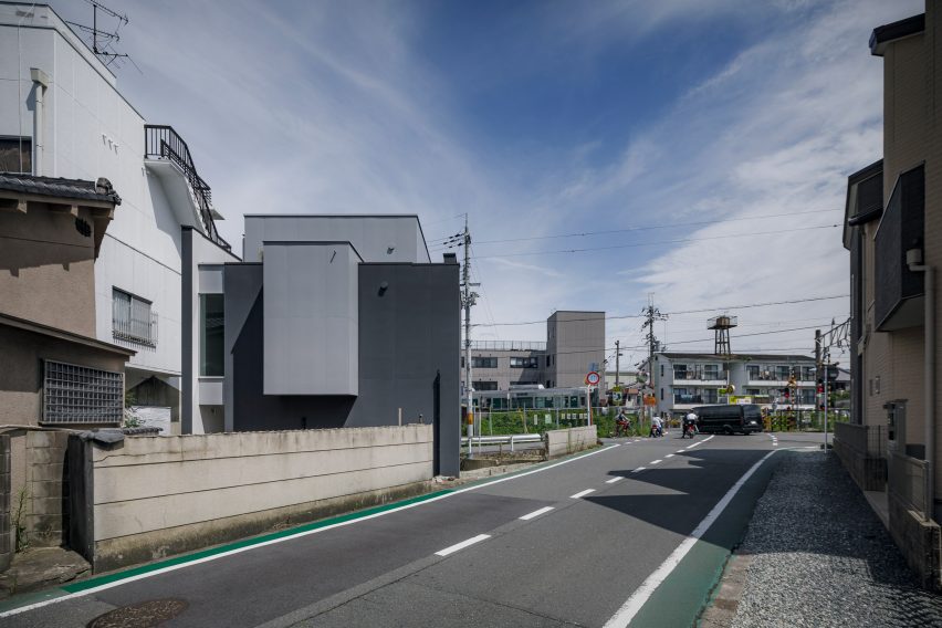 House in Kyobate by Fujiwaramuro Architects