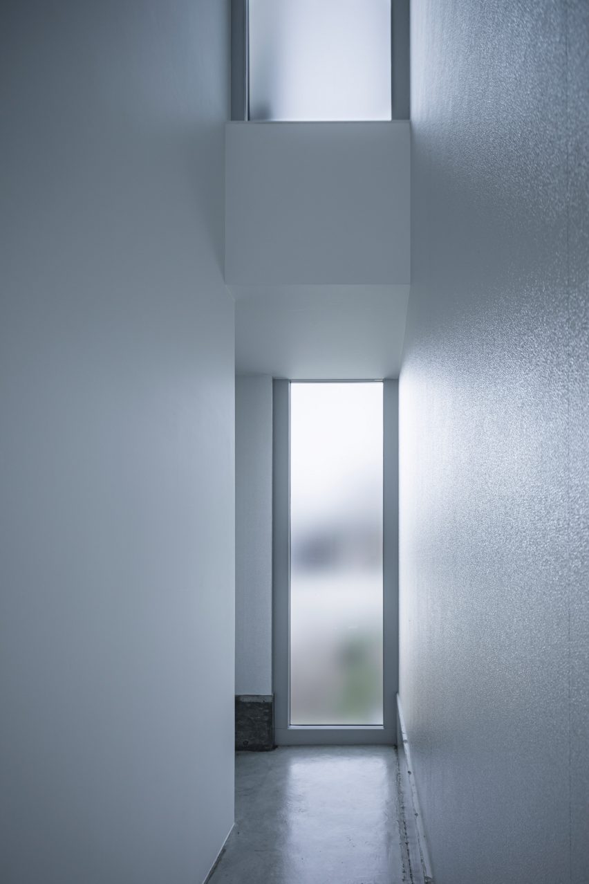 House in Kyobate by Fujiwaramuro Architects