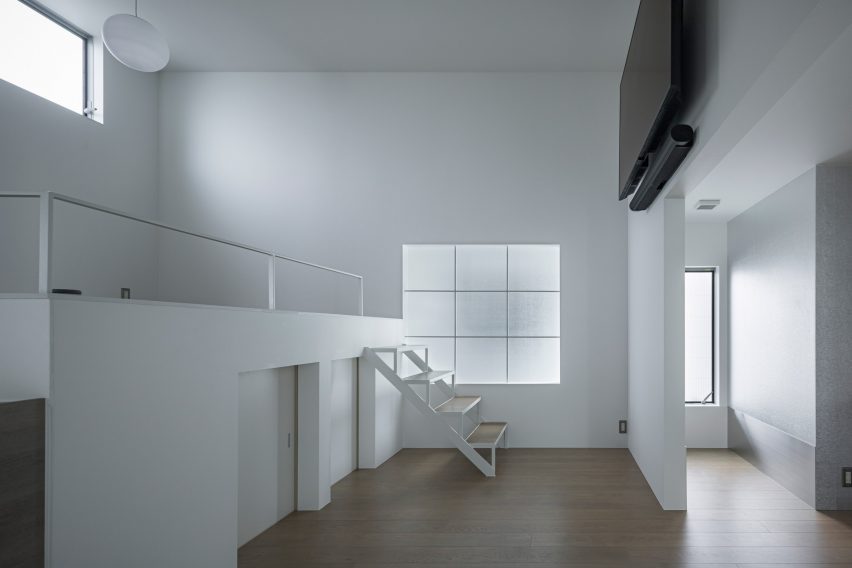 House in Kyobate by Fujiwaramuro Architects