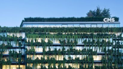 Calwer Passage by Ingenhoven Associates