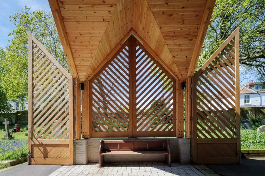 St Leonard's Church by John Puttick Associates