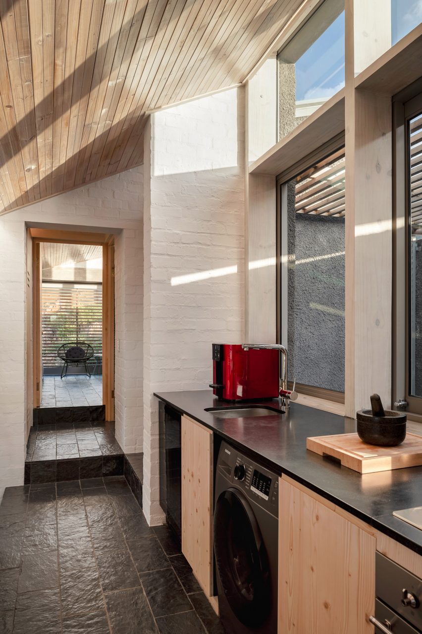 Hyette Riverview by KLG Architects