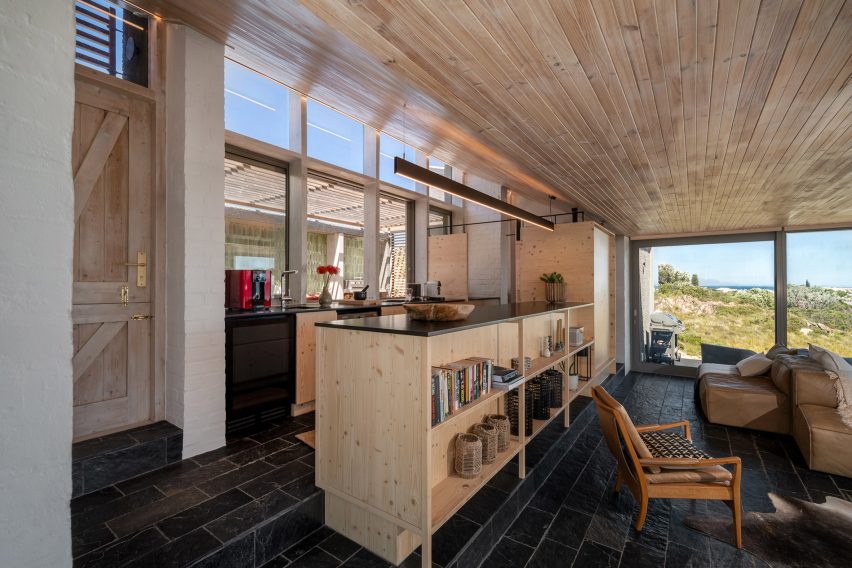 Hyette Riverview by KLG Architects