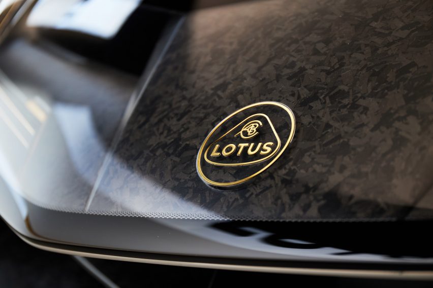Lotus badge