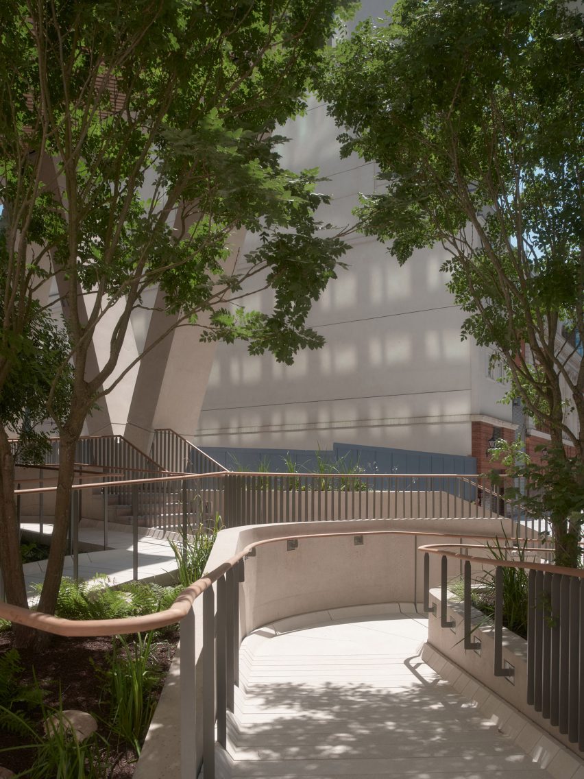 N2 by Lynch Architects