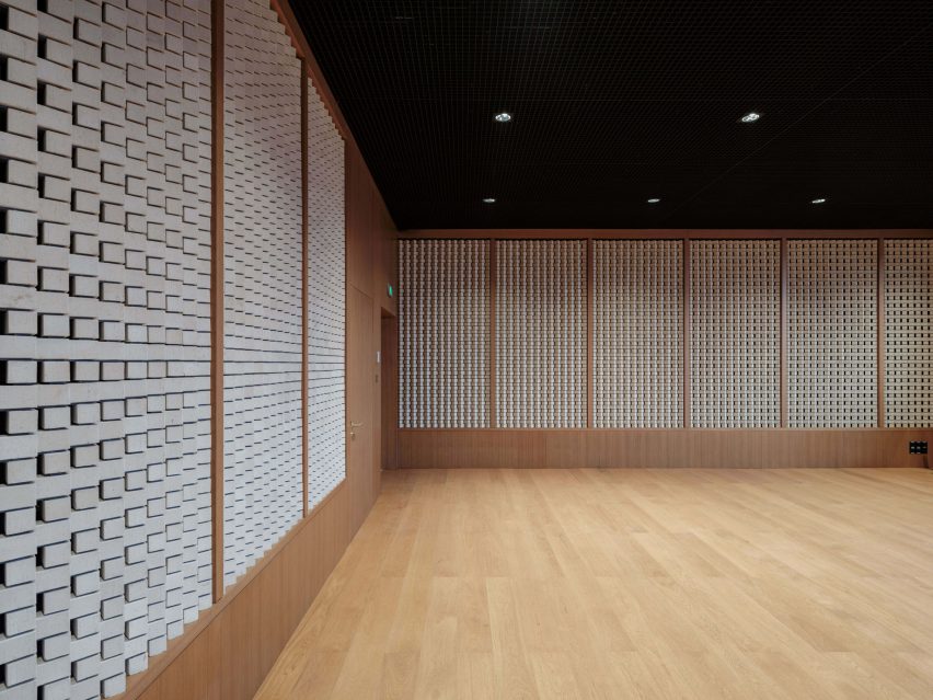New Bund Performing Arts Centre by Neri&Hu