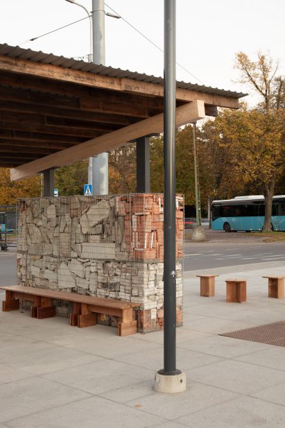 Brick, stone and concrete filled gabion wall