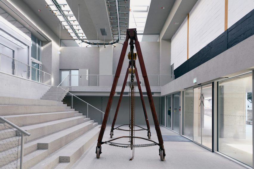 Mladinska Knjiga Printing House by OFIS Arhitekti