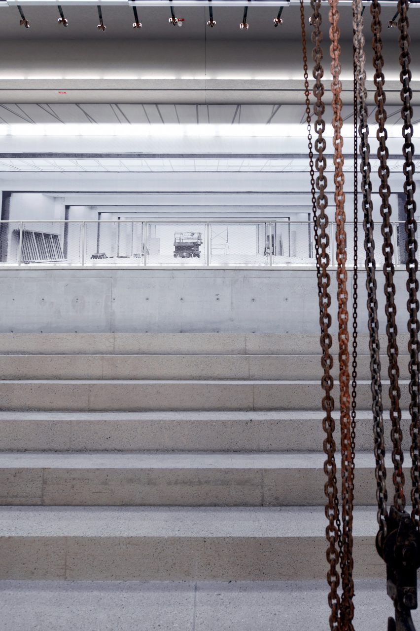 Mladinska Knjiga Printing House by OFIS Arhitekti