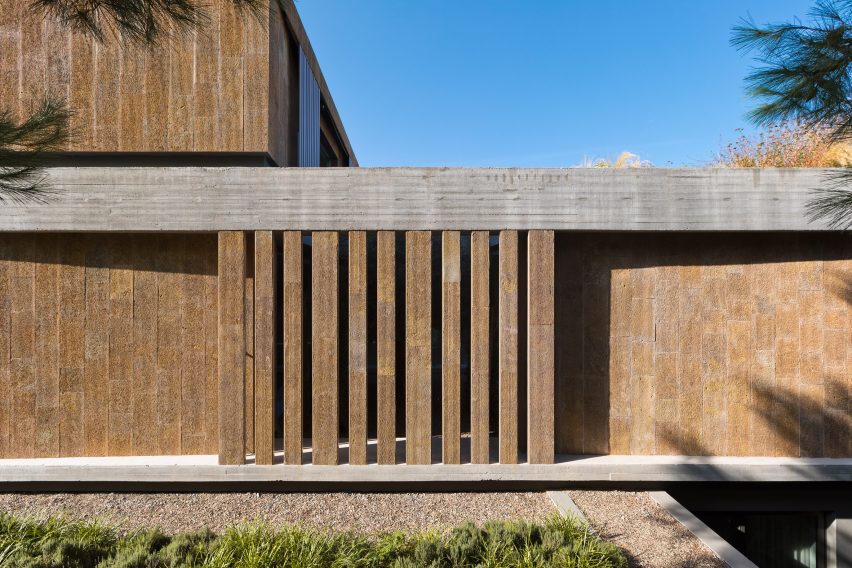 Atrium House by Point27 Architects