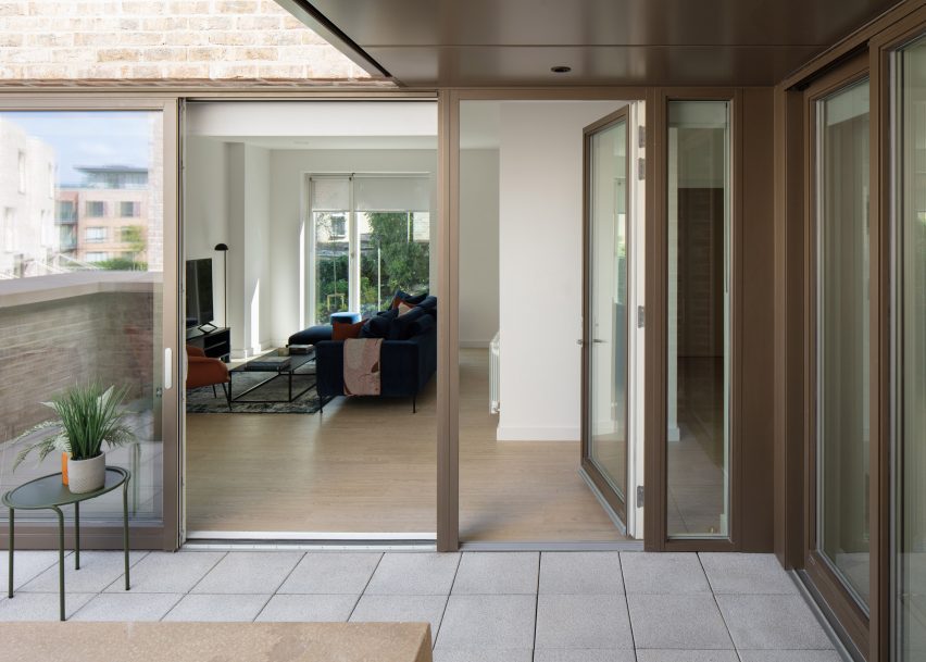 The Residences at Sandford Lodge by Shay Cleary Architects