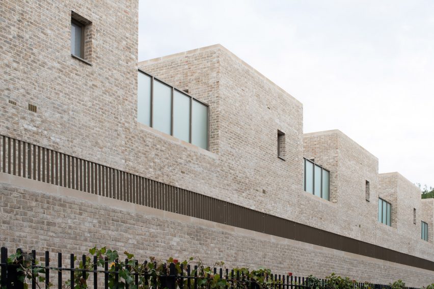 The Residences at Sandford Lodge by Shay Cleary Architects