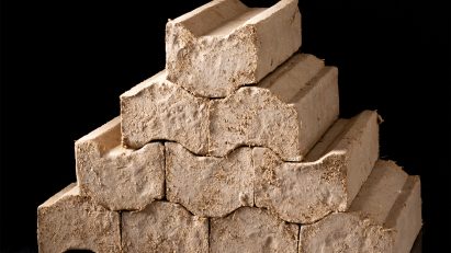 Extruded cob bricks by Tavs Jorgensen