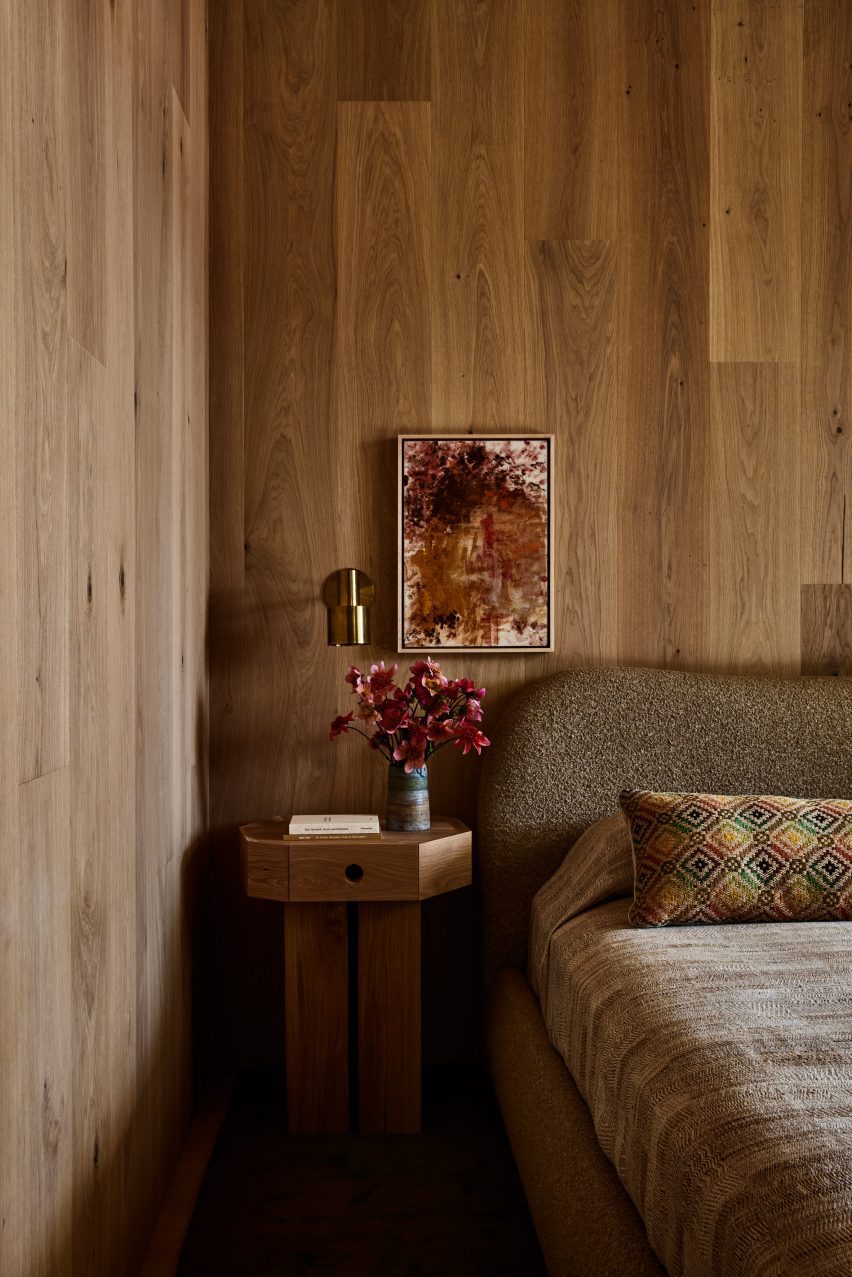 Studio City home by Rob Diaz
