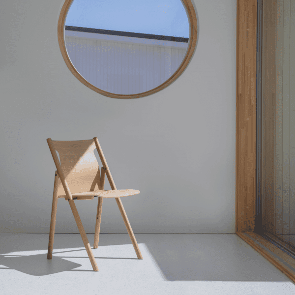 “Cleverly engineered” Faneeri folding chair wins design project of the year at Dezeen Awards 2024