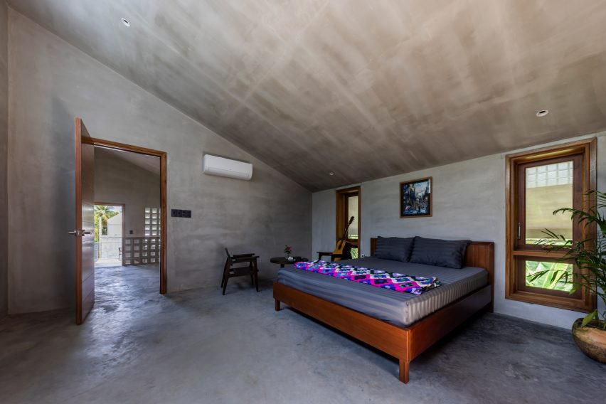 Anchor House by MM++ Architects