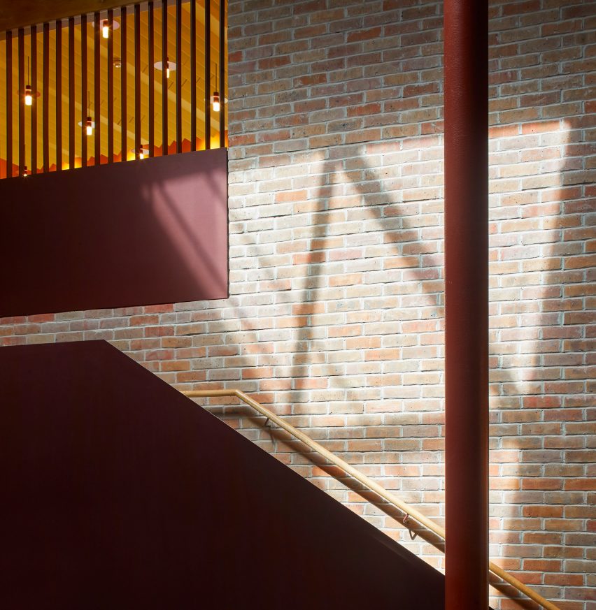 BEAM Hertford by Bennetts Associates and Citizens Design Bureau
