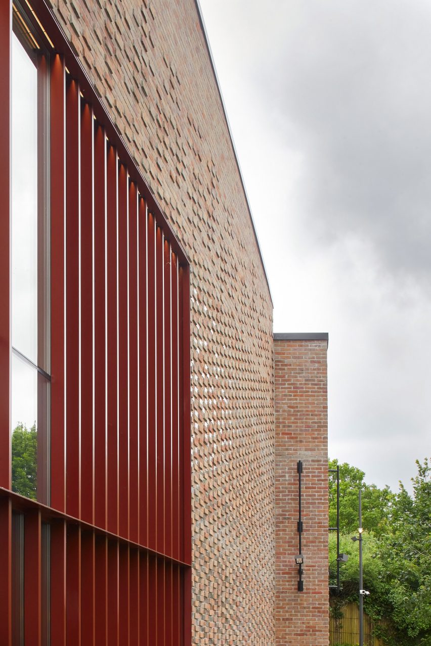BEAM Hertford by Bennetts Associates and Citizens Design Bureau