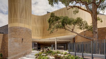 Darlington Public School by Fjcstudio